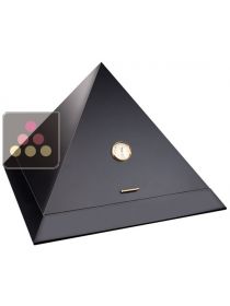 Pyramid Cigar humidor - 100 Cigars
 Adorini