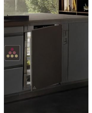 Mini fridge : can be fitted under counter with decorative panel coverable - 134 Litres LIEBHERR