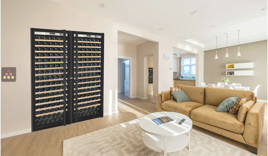 Built-in combination of 2 single temperature wine cabinets for ageing and/or service - Full Glass door