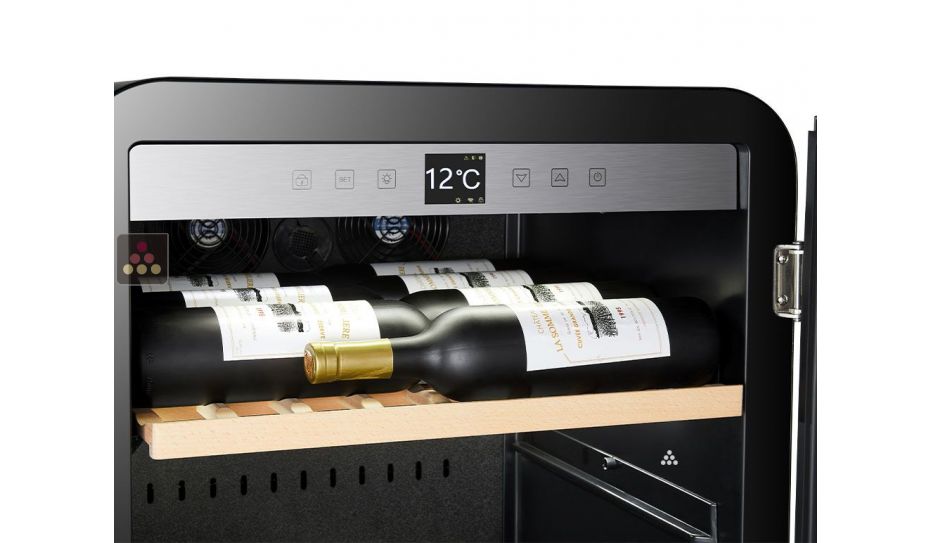 Single-temperature wine cabinet for aging