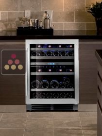 Dual temperature built in wine cabinet for storage and/or service LE CHAI