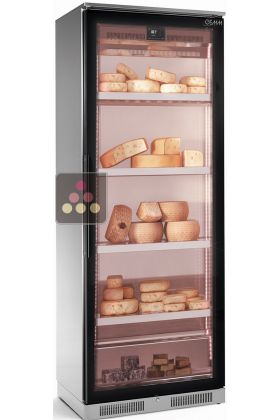 Refrigerated display cabinet for cheese storage
