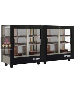 Combination of 2 refrigerated display cabinets for chocolates presentation - 3 glazed sides - Magnetic and interchangeable cover CALICE DESIGN