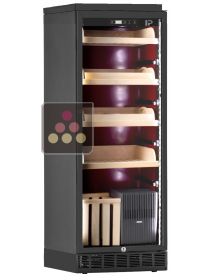 Built-in refrigerated cigar humidor with electronic humidifier  CALICE