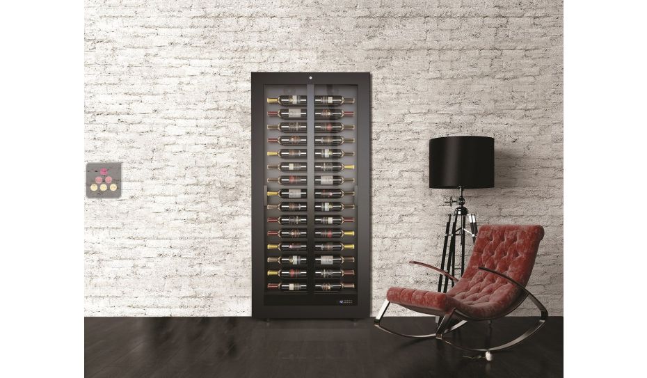 Built-in multi-temperature wine display cabinet for storage or service - 36cm deep - Without shelves