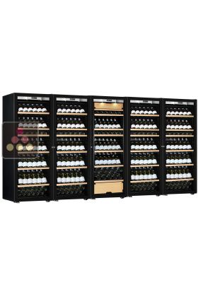 Combination of 4 single temperature wine cabinets and a 3 temperatures multipurpose wine cabinet - Inclined bottles - Full Glass door