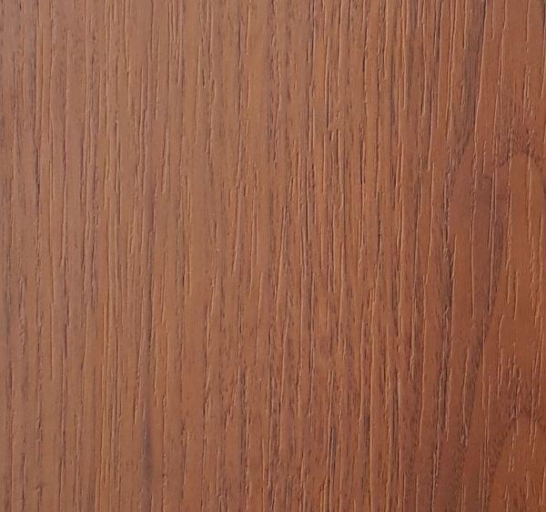 Wooden cladding covered with a chestnut finish laminate